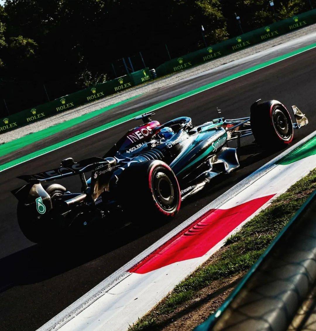 包含雷诺车队轻取迈凯伦,勒克莱尔高光表现的词条 包含雷诺车队轻取迈凯伦,勒克莱尔高光表现的词条