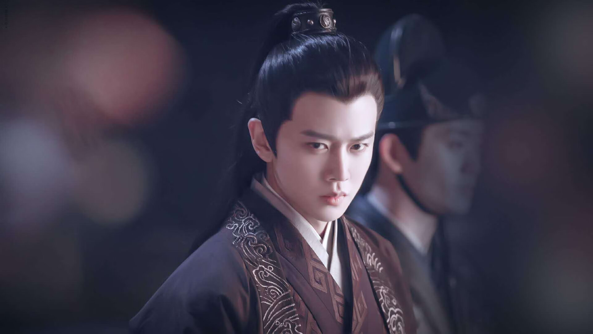 爱游戏-血与冰的淬炼，当伦纳德以沉默风暴，席卷天山脚下