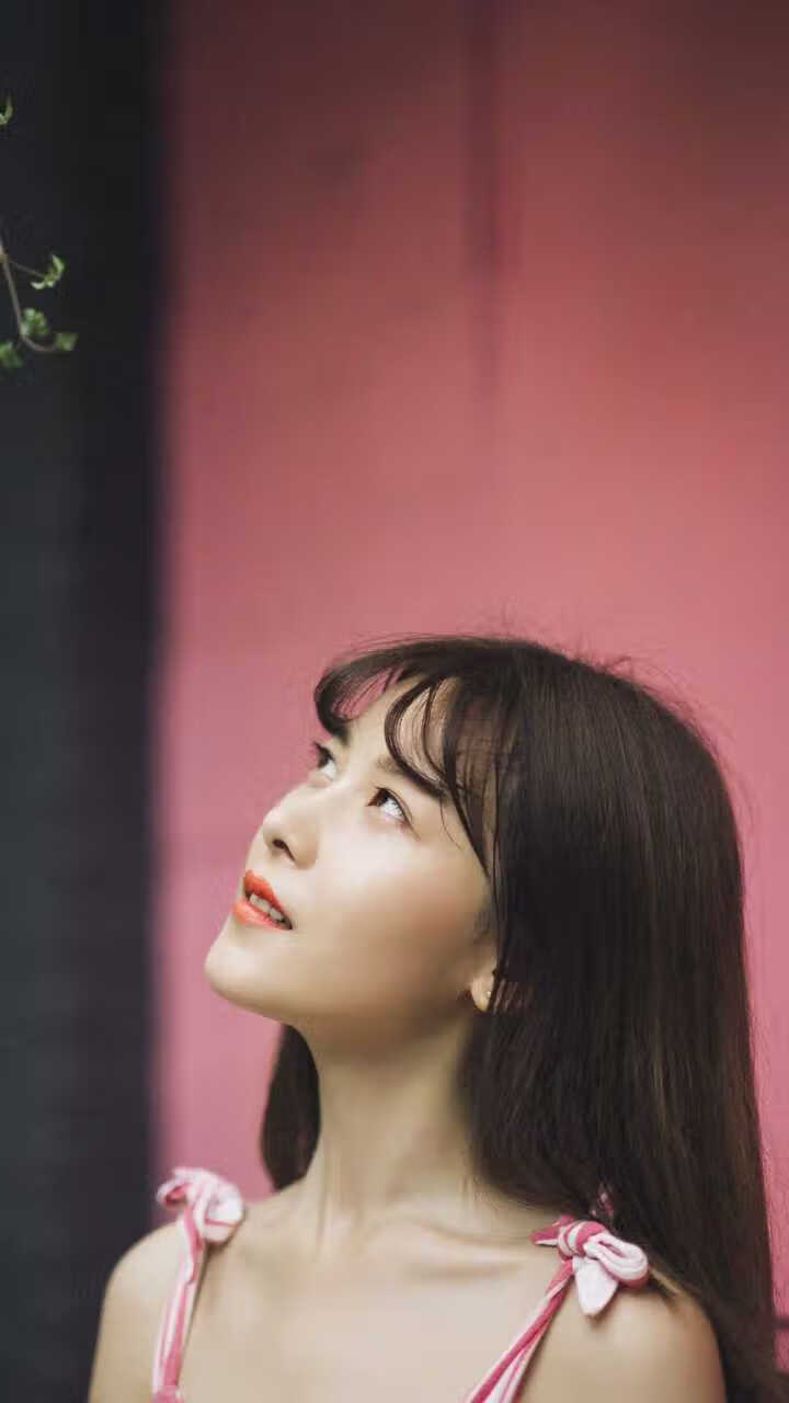 冰火对决，巨人倒下，渺小伟大