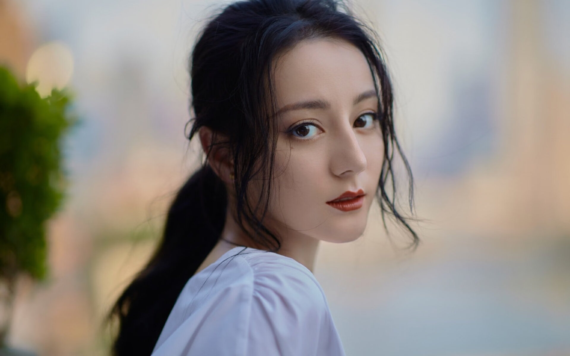 爱游戏入口-欧洲双城记，当赫尔辛基站台屏息静待时，斯坦福桥的草坪正被汗水浸透