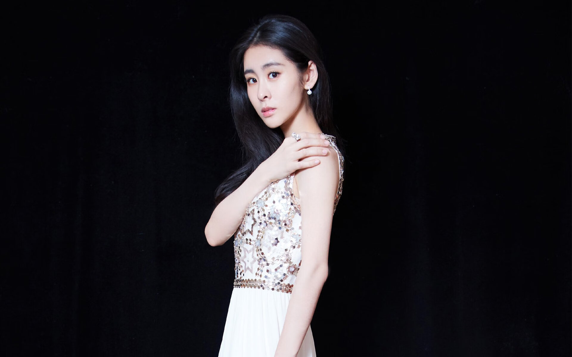 锡安，街头篮球的古老基因，如何撕碎现代篮球的精致牢笼？