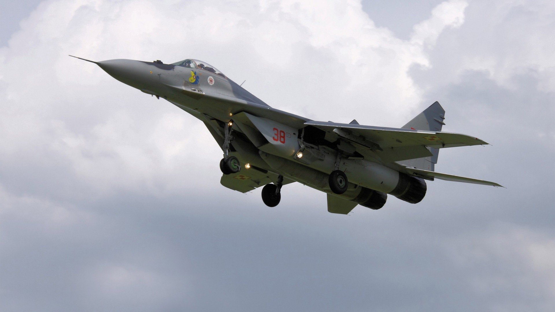 昨夜，两个体育世界被同一种方式统治