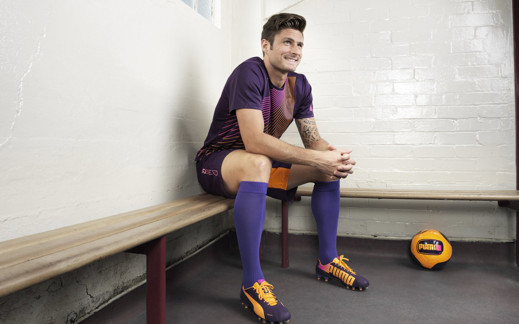 佩德里里程碑之夜，伊朗提前终结土耳其悬念