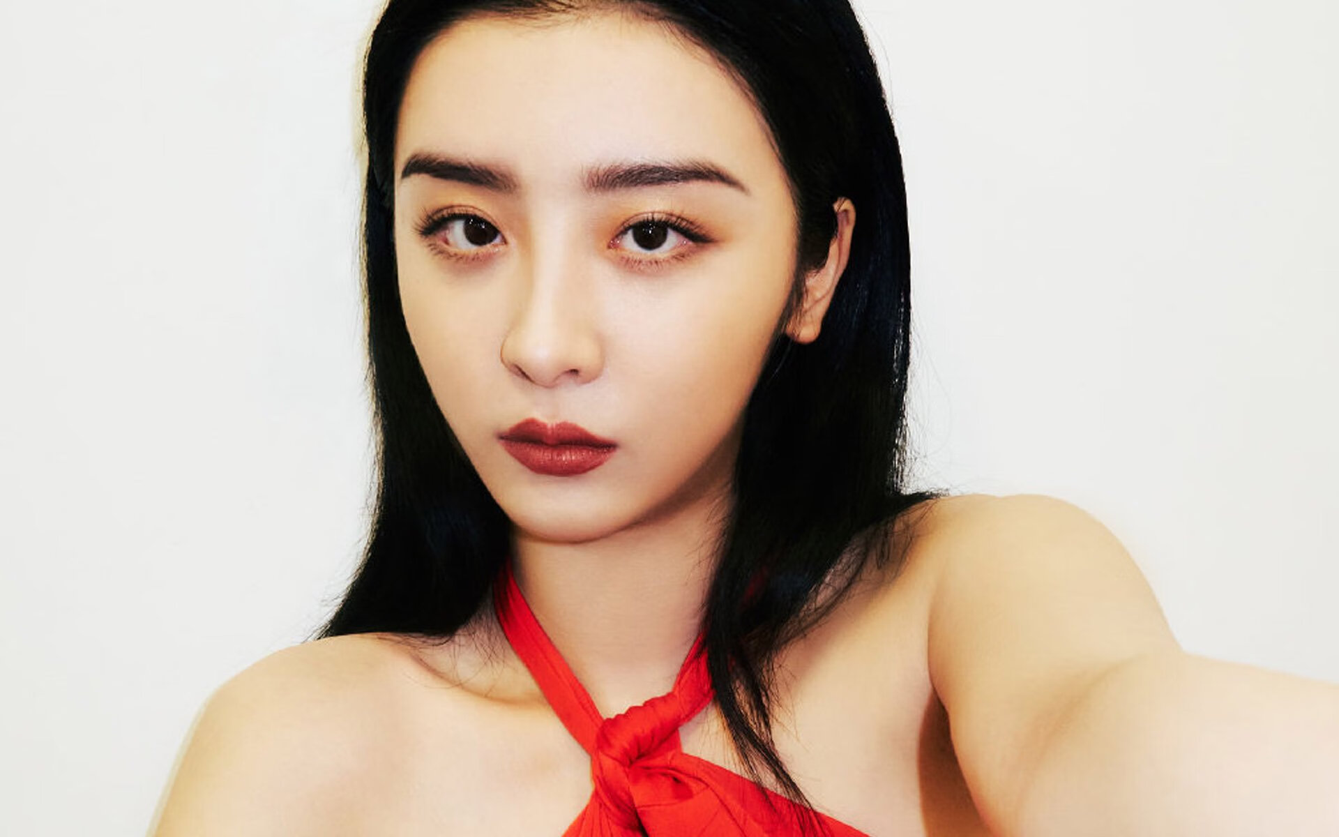 欧冠决赛焦点战,新疆队带走雷霆,亚洲足球的震撼之夜