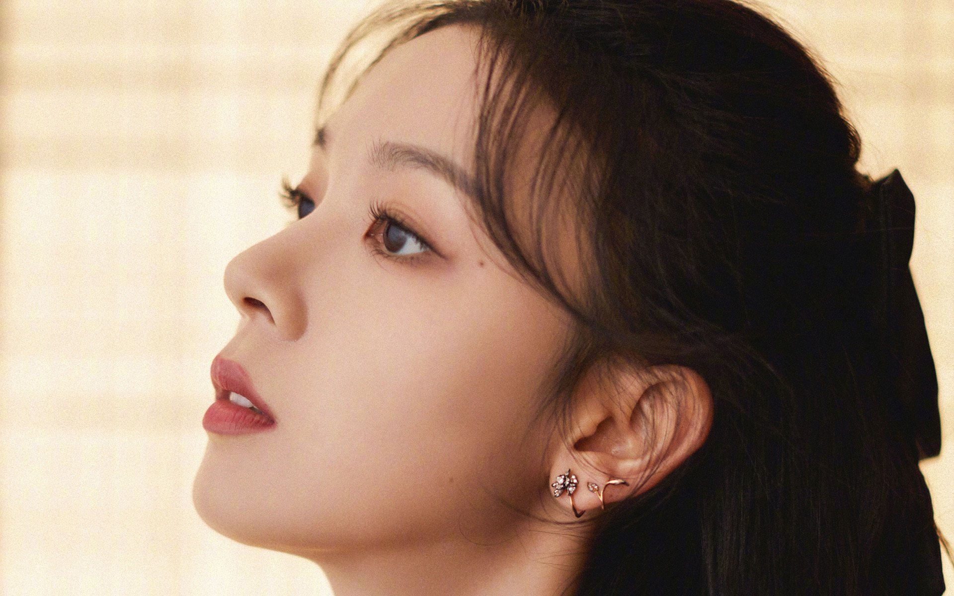 爱游戏官方-当神迹重叠，埃及的沙漠回响与巴塞罗那的青春雷鸣—那些改写了定义的瞬间