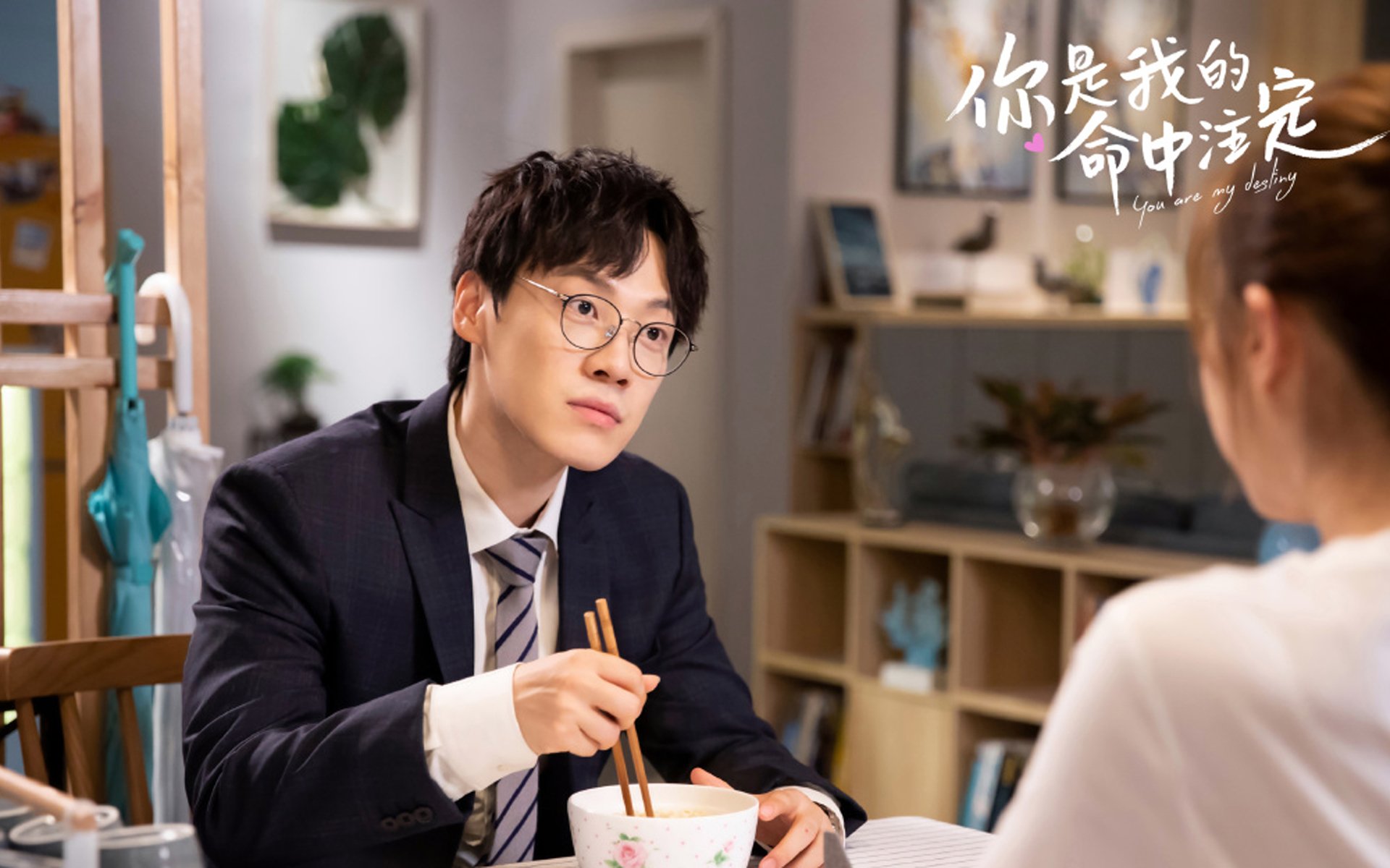 多哈寒夜,比利时用坚韧与运气写就的F组突围宣言—齐耶赫闪耀全场,门神铸就钢铁防线